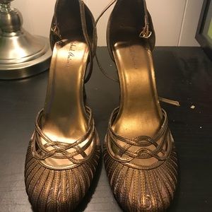 Beautiful Unique Michael Antonio Heels